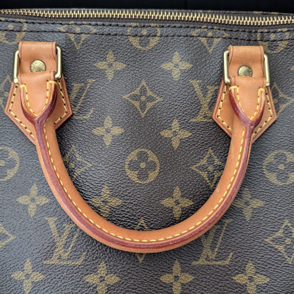 Louis Vuitton Monogram Speedy 35 Handbag - Picture 13 of 17